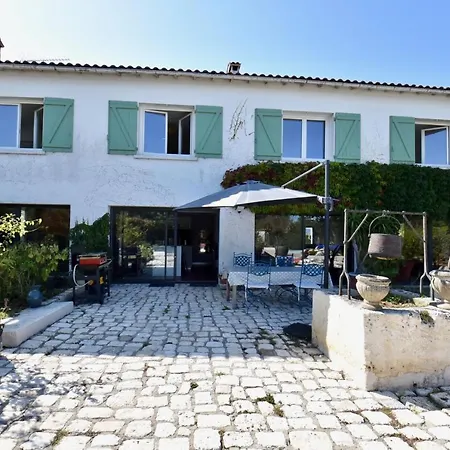 7 Avec Grande Piscine A 600 M De La Holiday home