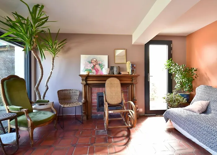 Holiday home 7 Avec Grande Piscine A 600 M De La