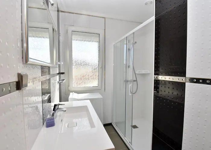 Σπίτι διακοπών 7 Avec Grande Piscine A 600 M De La Ρουαγιάν